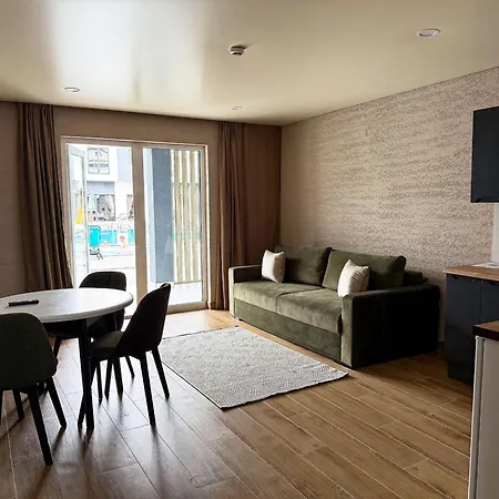 Brookside Hotel Solotvyno